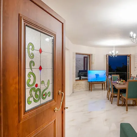 Maroulas Natura Palace Giannoudi (Crete)