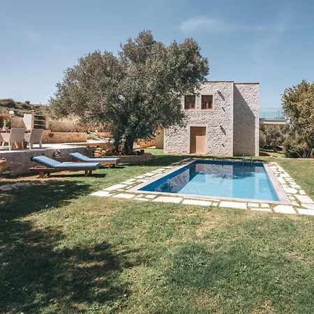 Willa Maroulas Natura Palace *